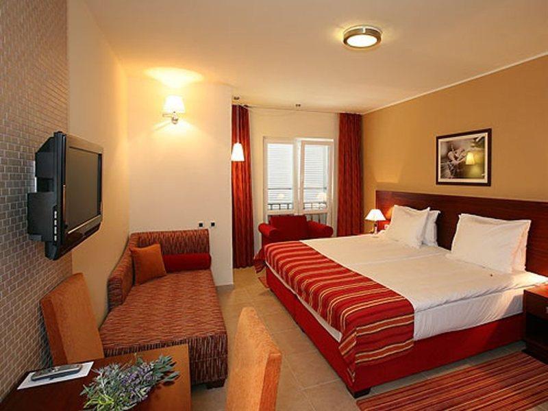 Valamar Atrium Residence 바슈카 외부 사진