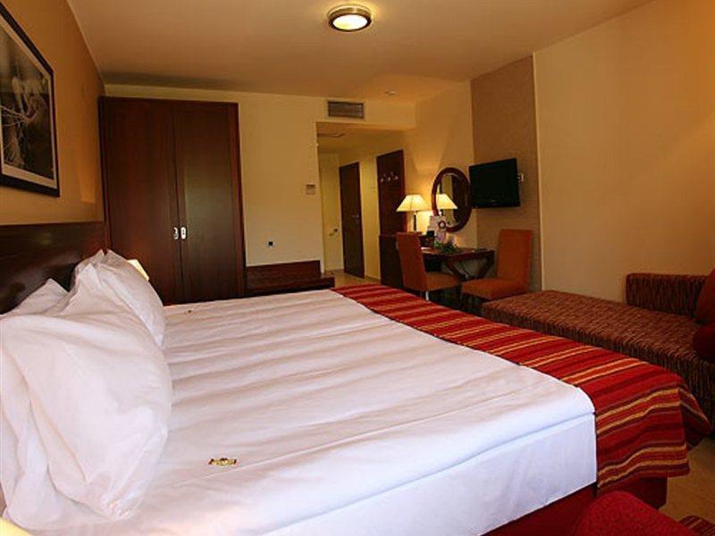 Valamar Atrium Residence 바슈카 외부 사진