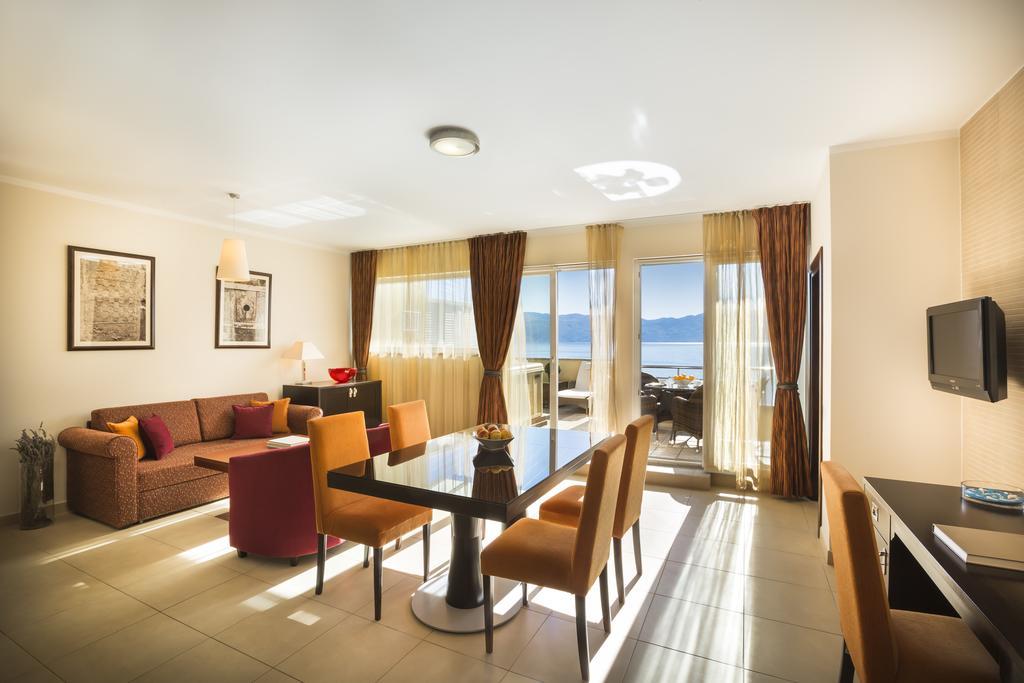 Valamar Atrium Residence 바슈카 외부 사진